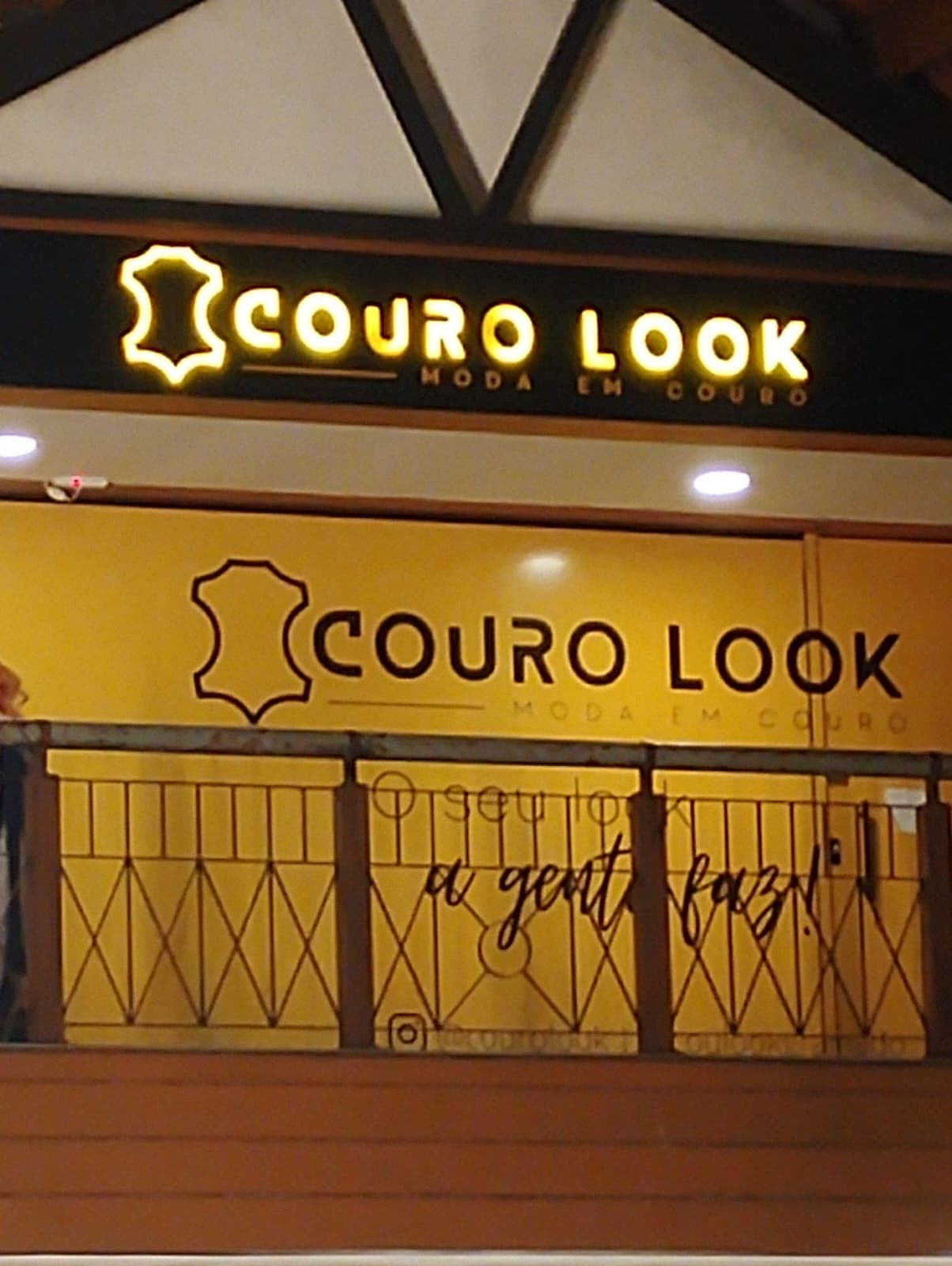 Couro Look